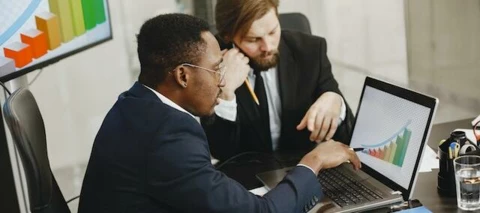 6 factors to product management success